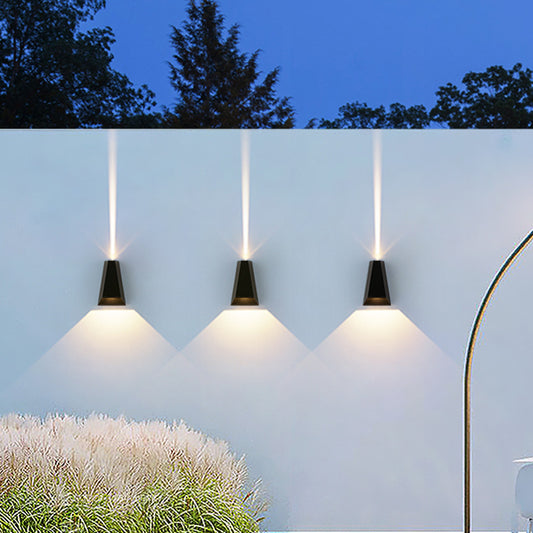 Outdoor Wandleuchte – Wasserdicht, Doppelstrahl-Spotlight für Hof, Eingang & Flur